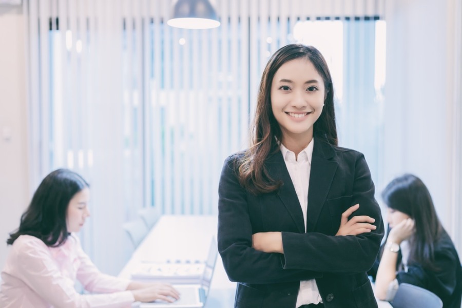 Ruang Kantor Manajemen Customer Relationship